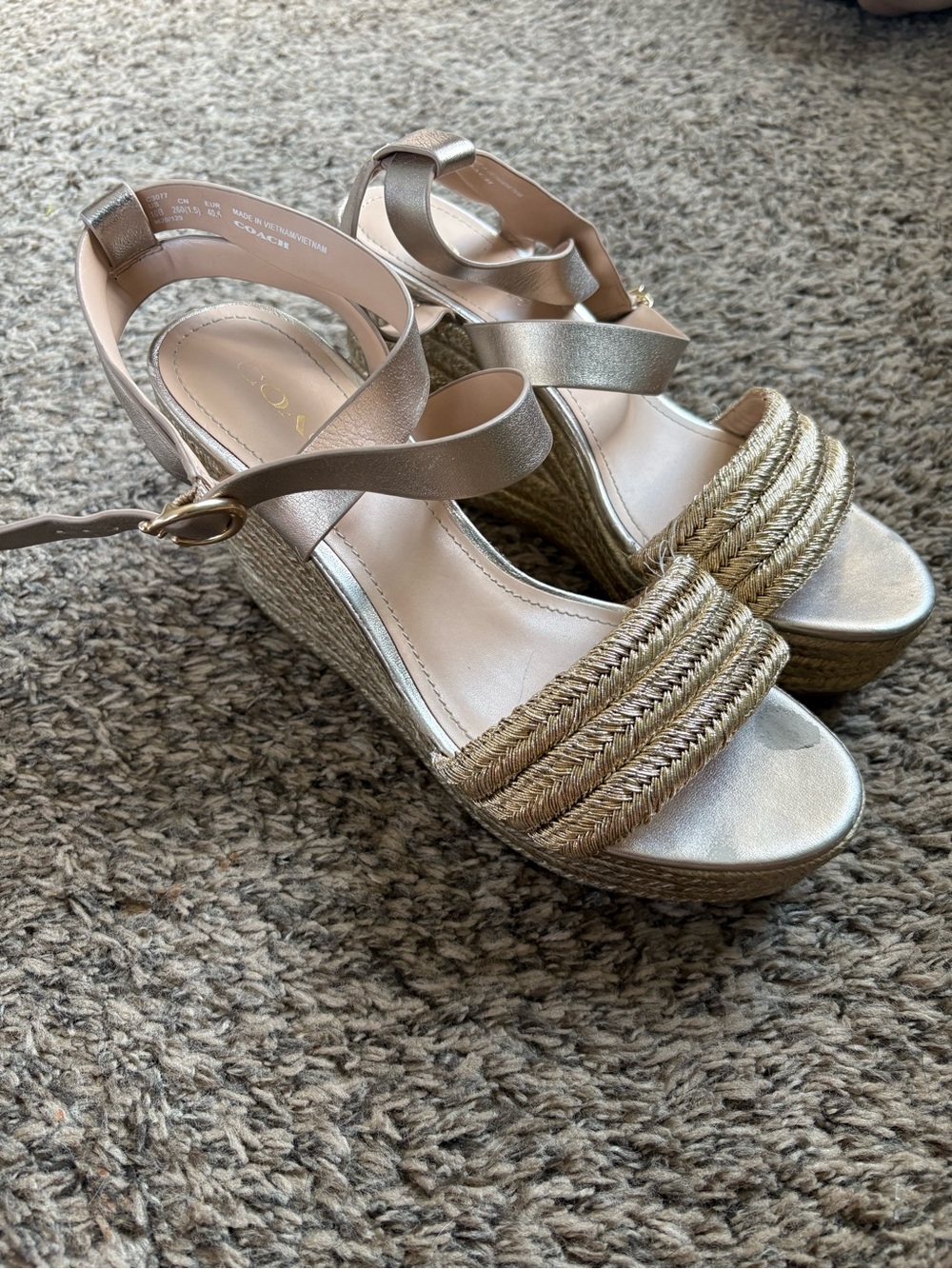 Coach Isabela Leather Wedge Sandals size 10B